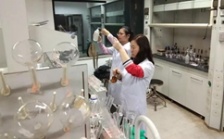  一圖一故事丨披星戴月，奔波在河道與實驗室之間的監測組